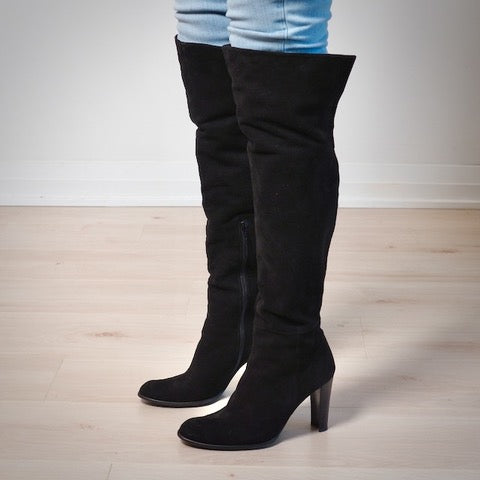 STUART WEITZMAN Black Suede Over The Knee Boot